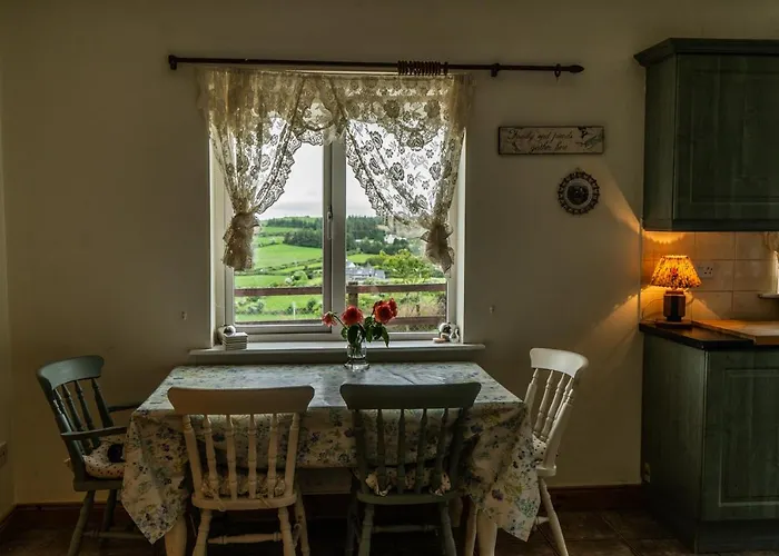 住宿加早餐酒店 Tir Na Nog *